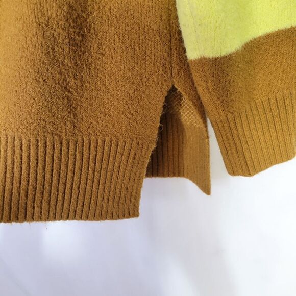 Current Elliott The 79 Sweater On Brown Sugar - Picture 6 of 10